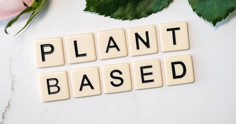 Comment organiser un repas de fête vegan et équilibré pour 10 personnes