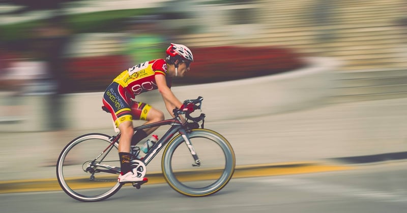 Le marché de la seconde main en ligne et la course à la vitesse d'achat