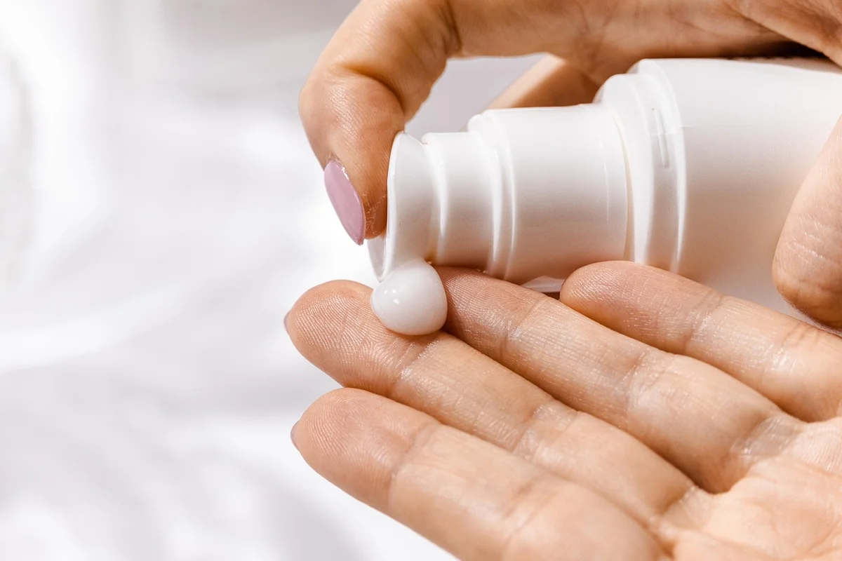 SPF, indice 100 : comprendre ce que les chiffres veulent vraiment dire